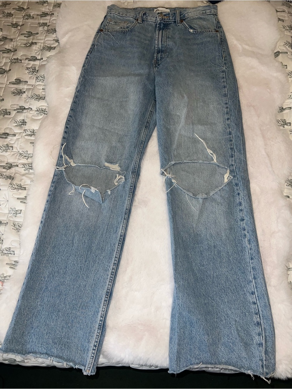 Zara Medium Blue Distressed wide leg Jeans